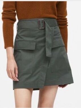 Banana Republic Utility Wrap Skirt in Flight Jacket Green size 6